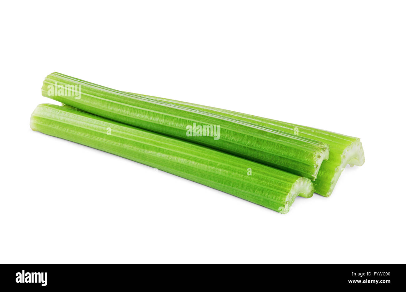 frischem Stangensellerie isoliert auf weißem Hintergrund Stockfoto