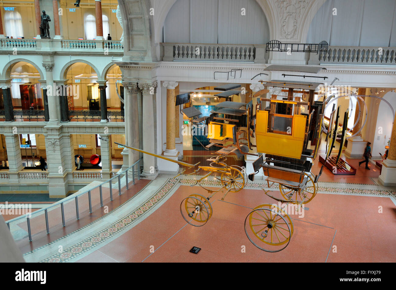 Stagecoach, Museum für Kommunikation, Leipziger Straße, Mitte, Berlin, Deutschland Stockfoto