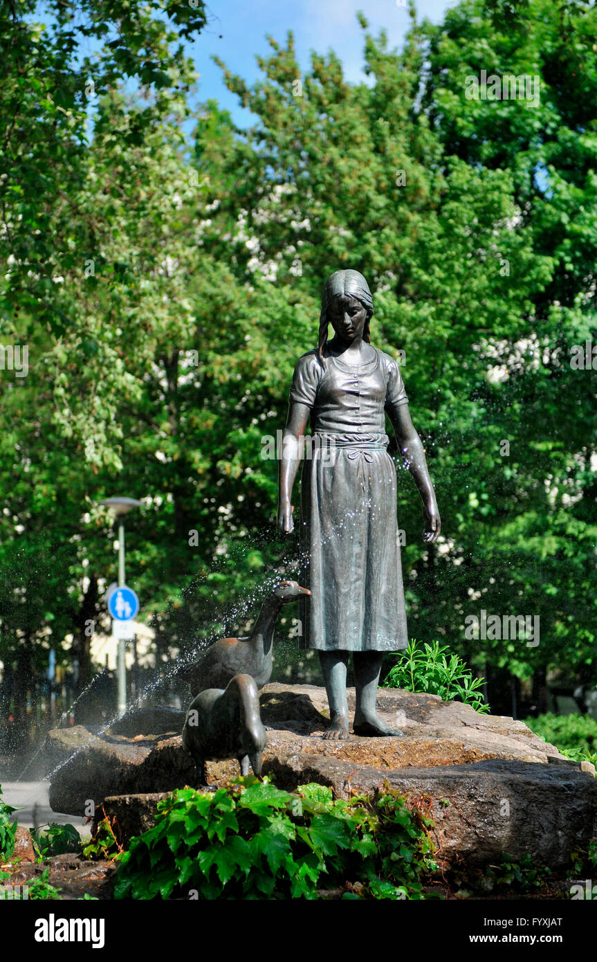 Ganseliesel Brunnen, Nikolsburger Platz, Wilmersdorf, Berlin, Deutschland / Gänselieselbrunnen Stockfoto