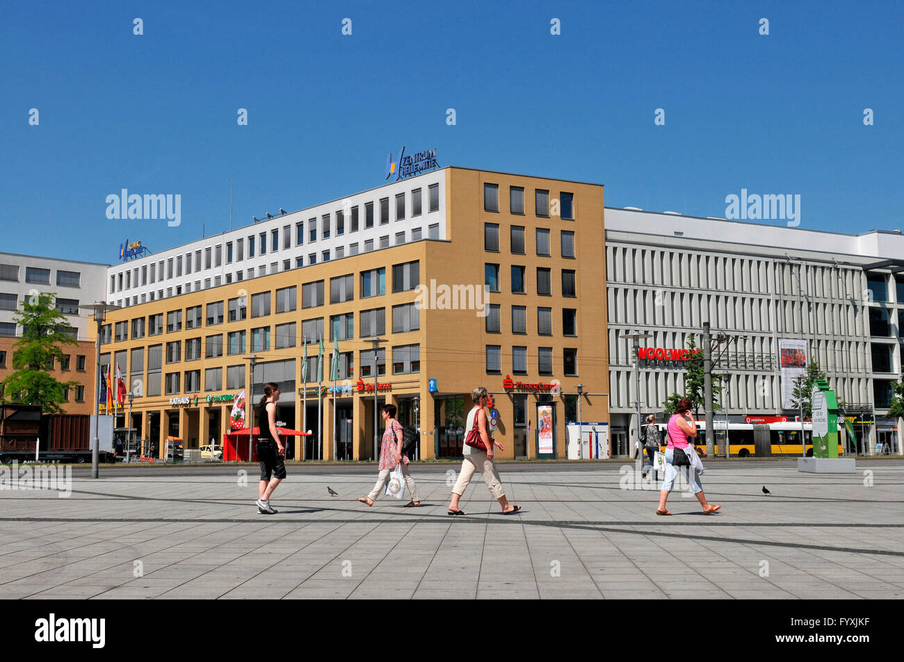 Alice-Salomon-Platz, Hellersdorf, Berlin, Deutschland / Alice-Salomon-Platz  Stockfotografie - Alamy