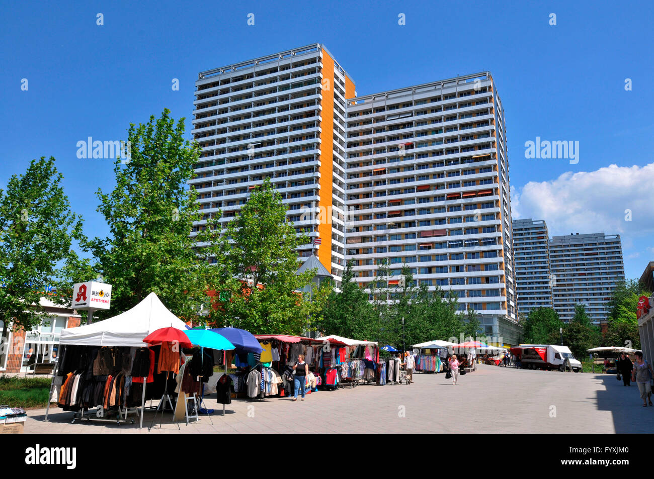 Hochhäuser, Helene-Weigel-Platz, Marzahn, Berlin, Deutschland Stockfoto