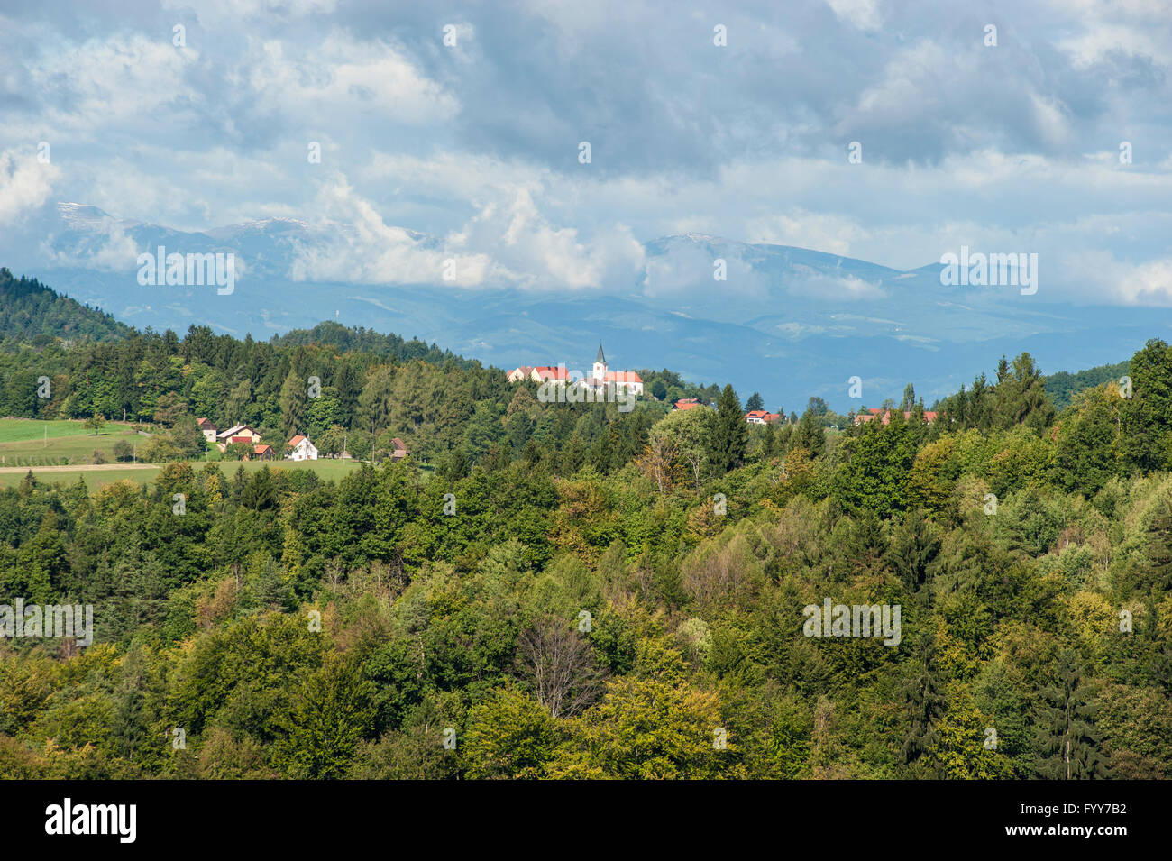 Berggipfel St. Urban in Slowenien in der Nähe von Maribor. Stockfoto