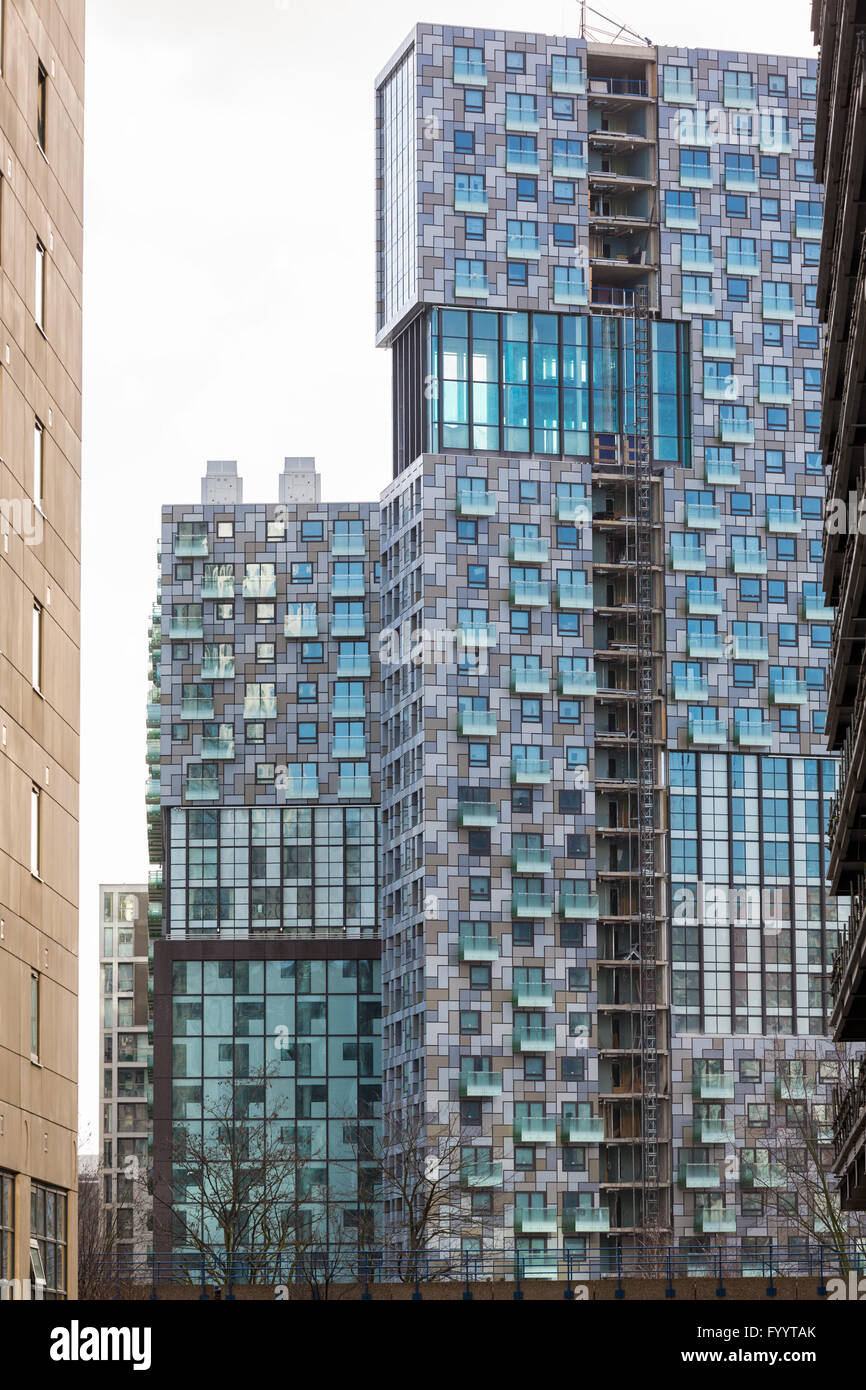 Neuen Wohnturm in Canary Wharf in London Stockfoto