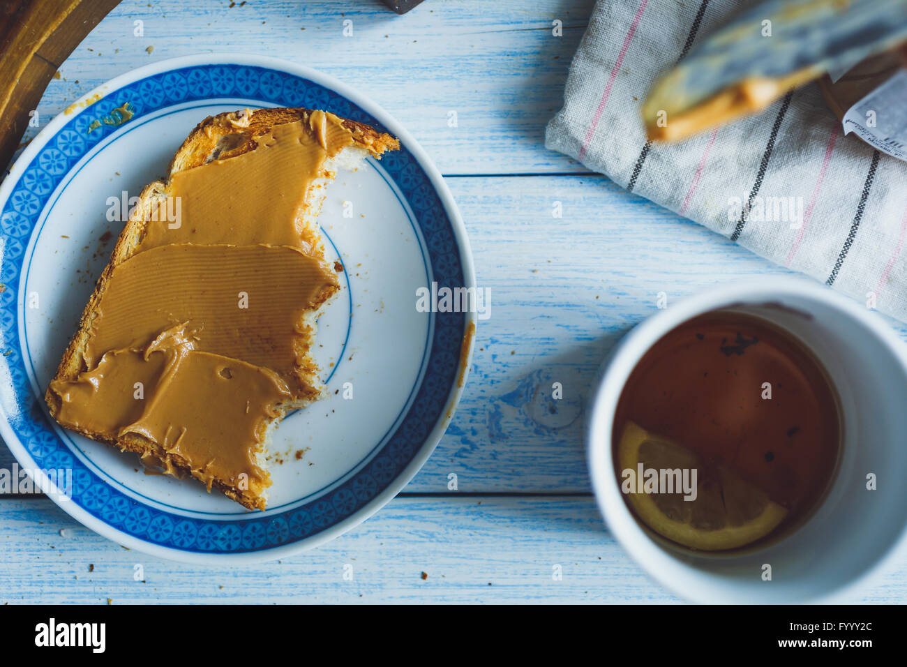 Erdnussbutter-Sandwiches oder Toast Stockfoto