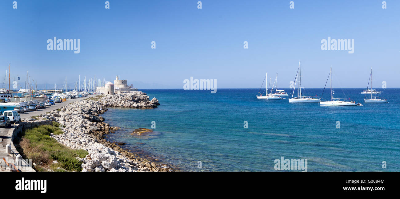 Schöner kleiner Hafen Rhodos Insel, Griechenland Stockfoto