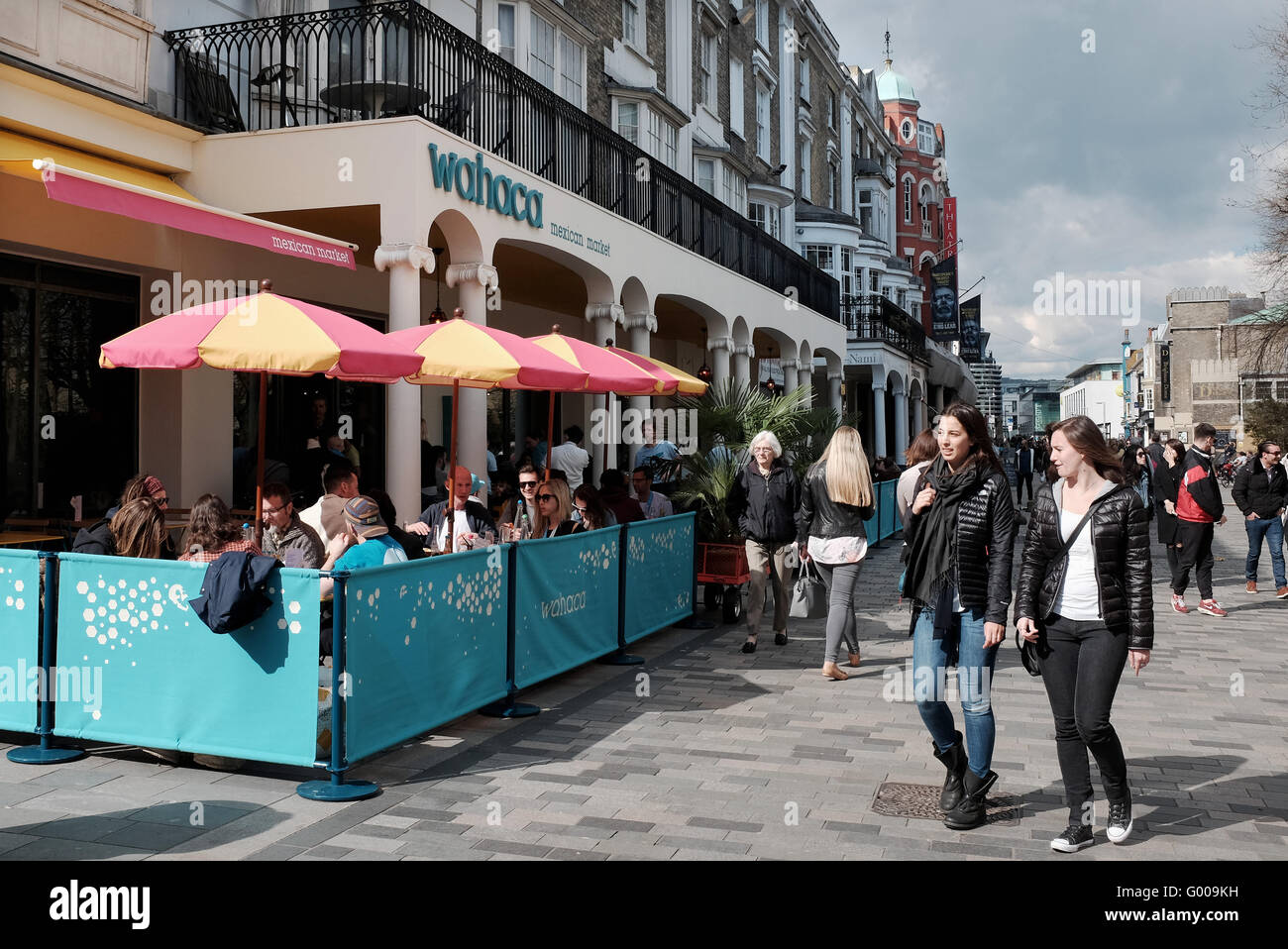 Das kürzlich eröffnete Wahaca mexikanische Straße Markt Food-Restaurant in New Road Brighton UK Stockfoto