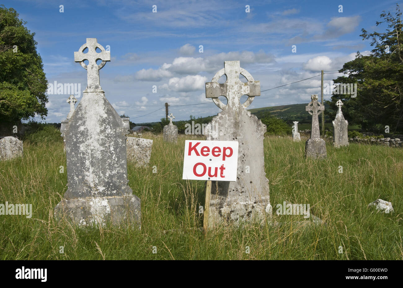 Warnschild in Irland Stockfoto