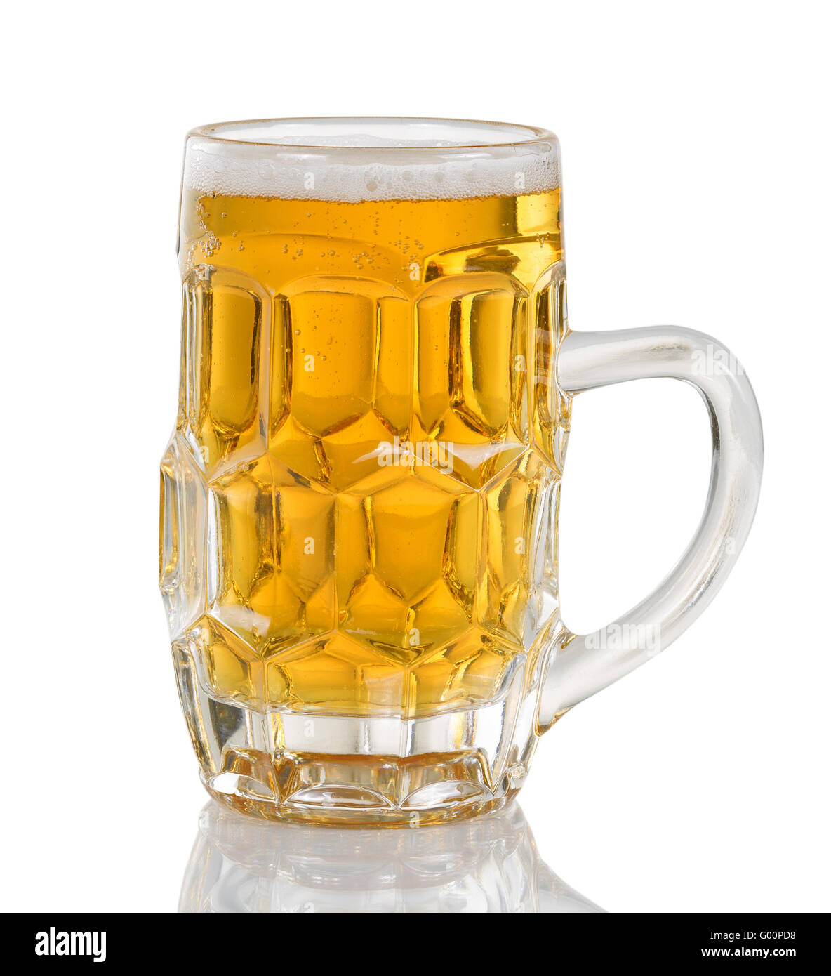 Frisch gegossen goldene Bier trinkfertig Stockfoto