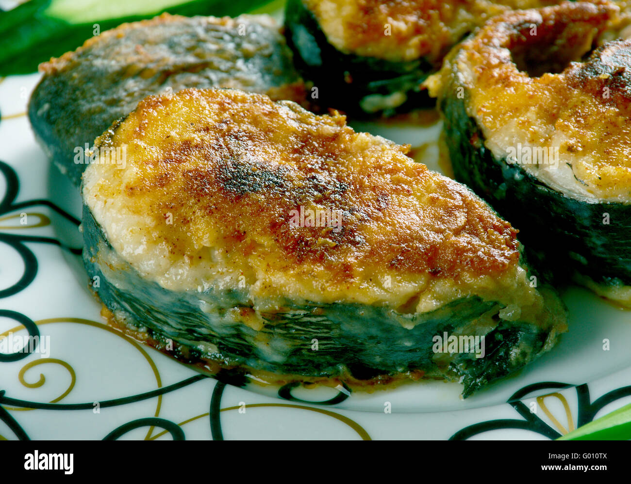 Takoz Palamut - gebratener Fisch. Türkische Küche Stockfoto