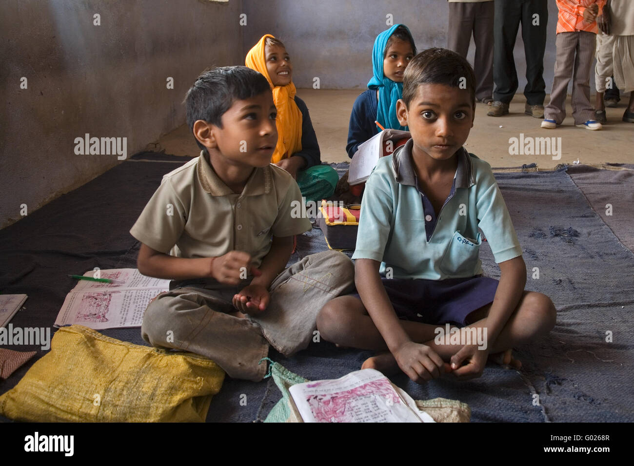 Kinder in einer Schule, Nordindien, Indien, Asien Stockfoto