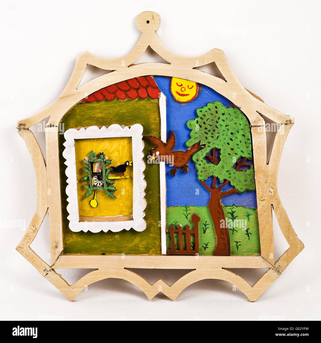 bemalte Laubsägearbeiten Stockfoto