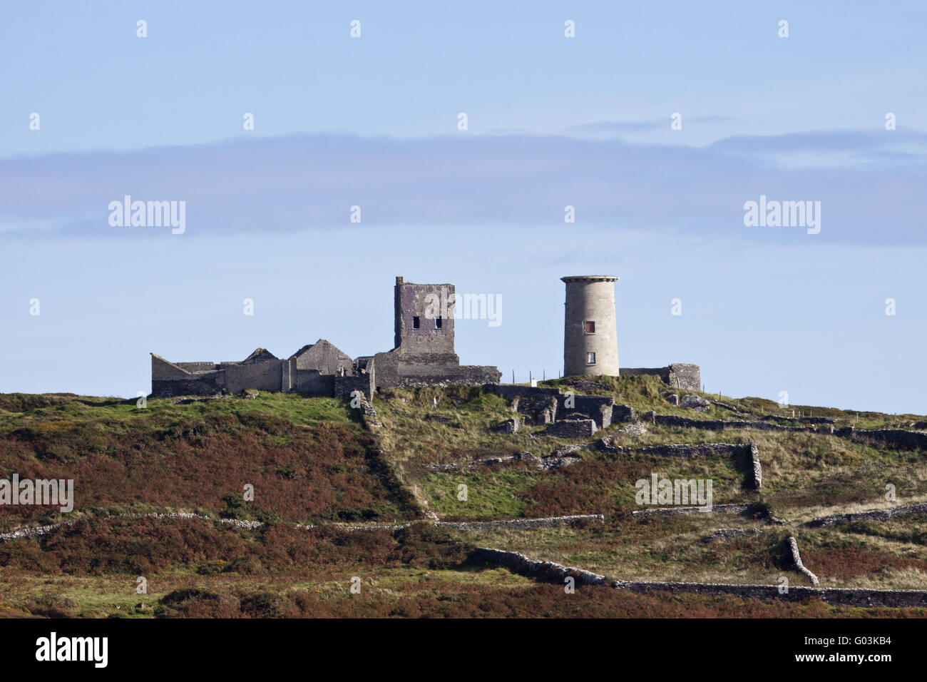 Alte Ruinen auf Cape Clear Island in Irland Stockfoto