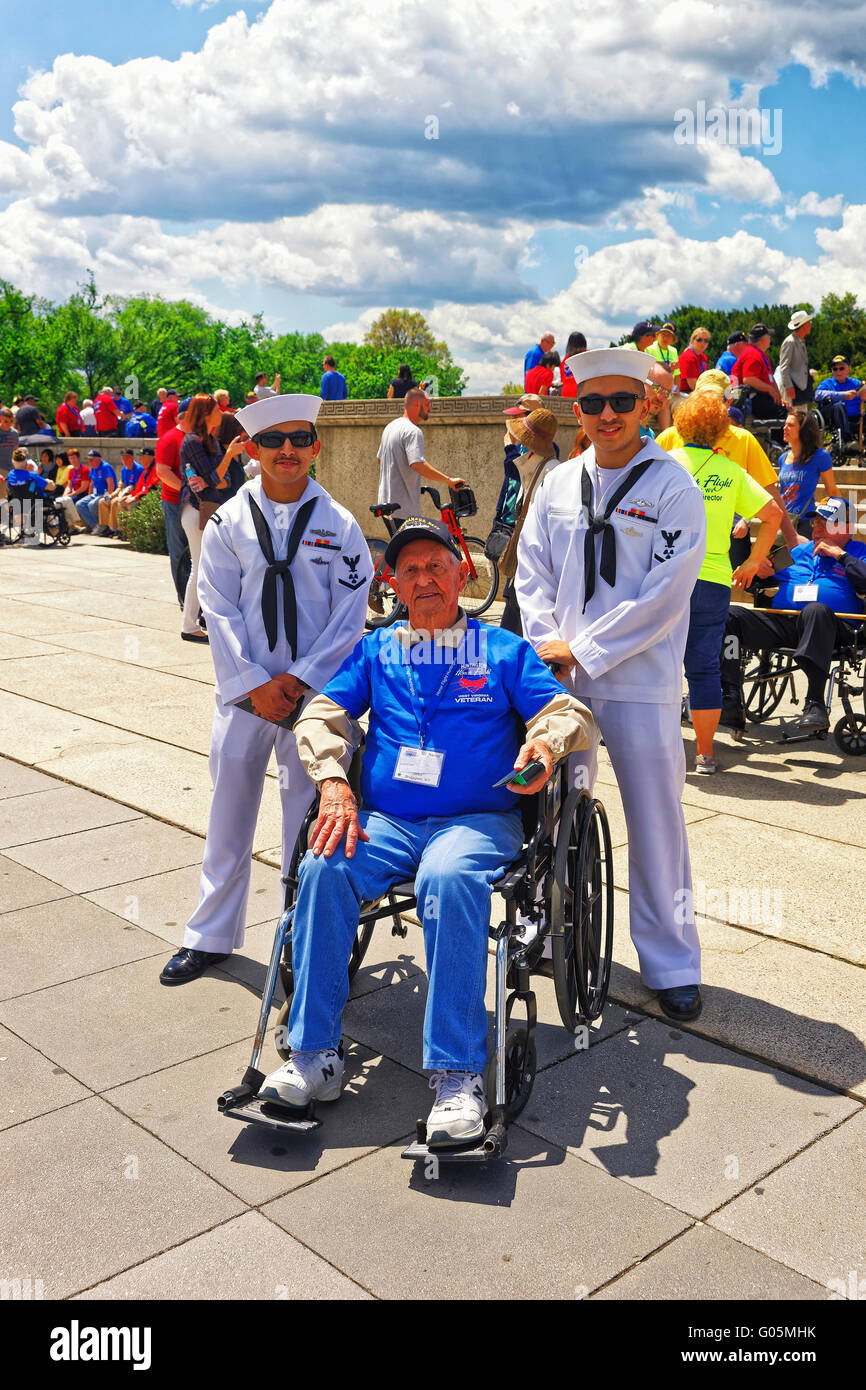 Washington DC, USA - 2. Mai 2015: Kriegsveteranen und Hüter der Ehre Flug Non-Profit-Organisation im Bereich in der Nähe von Lincoln Memorial, westlichen Ende der National Mall. Stockfoto