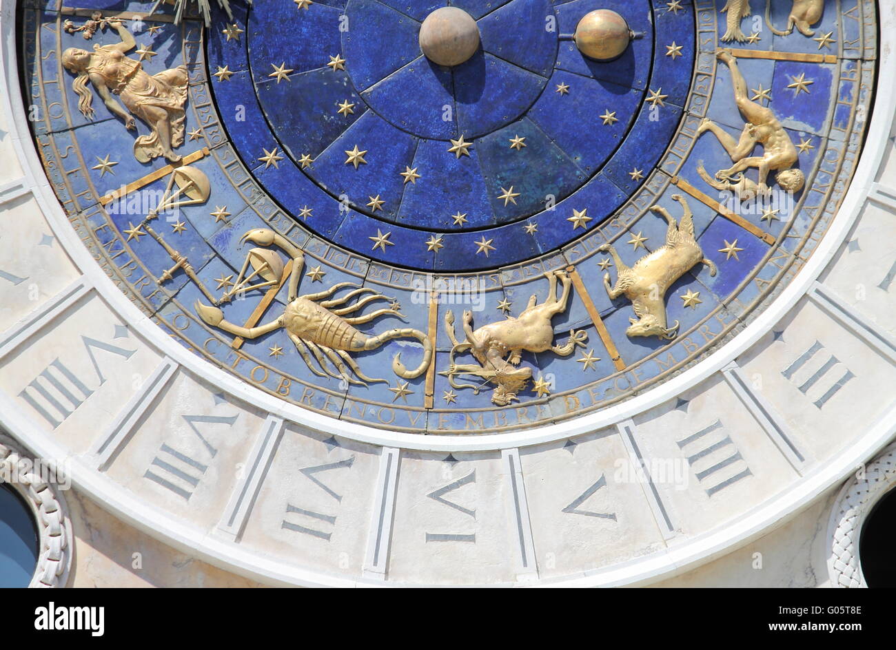 Astronomische Uhr der Markusplatz in Venedig Stockfoto