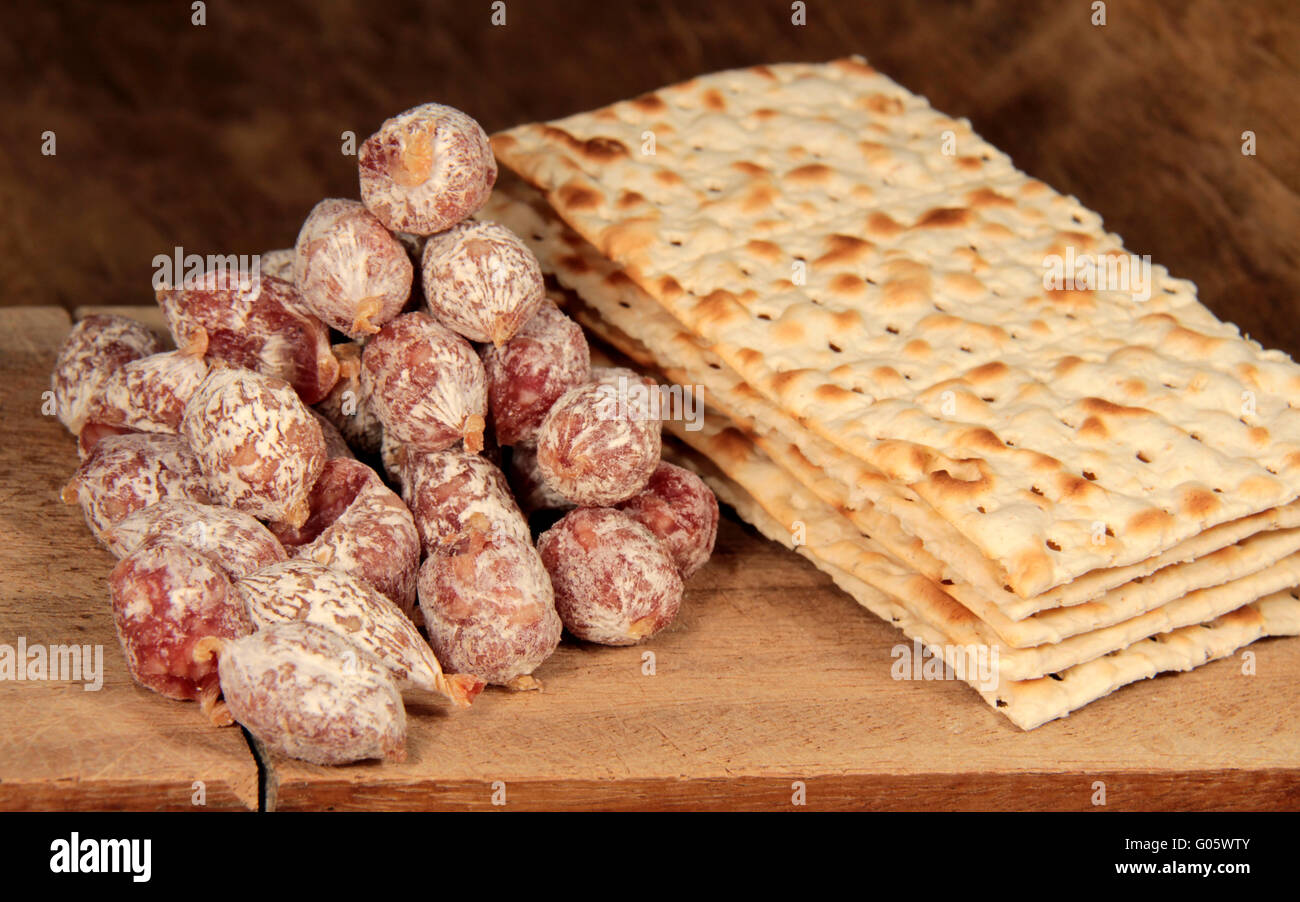 Stockbrot und Würstchen Stockfoto