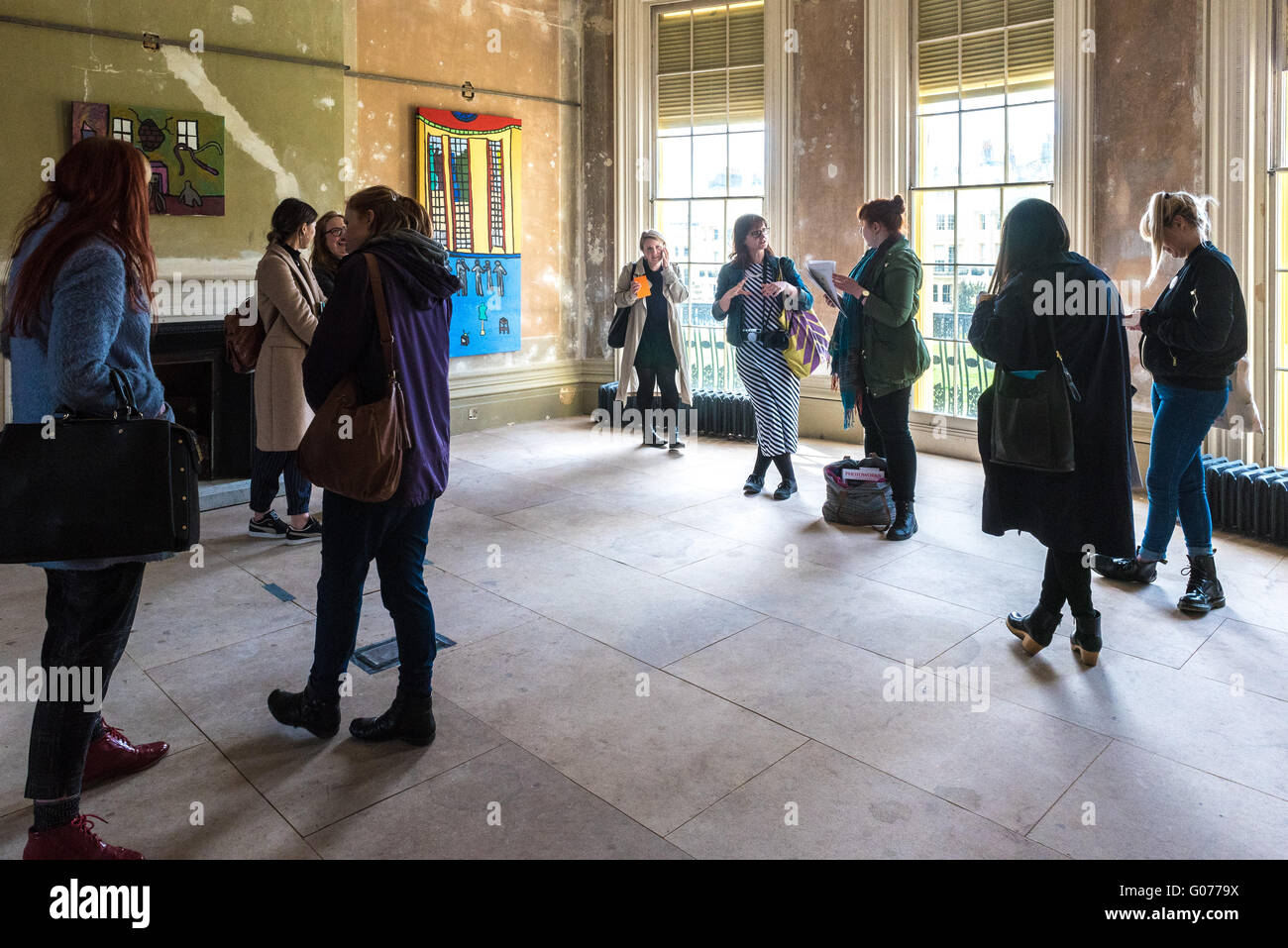 Brighton, East Sussex, UK. 29. April 2016. Brighton Festival Messevorschau. Thompson Hall "Home Away From Home" Regency Town House. Bildnachweis: Julia Claxton/Alamy Live News Stockfoto