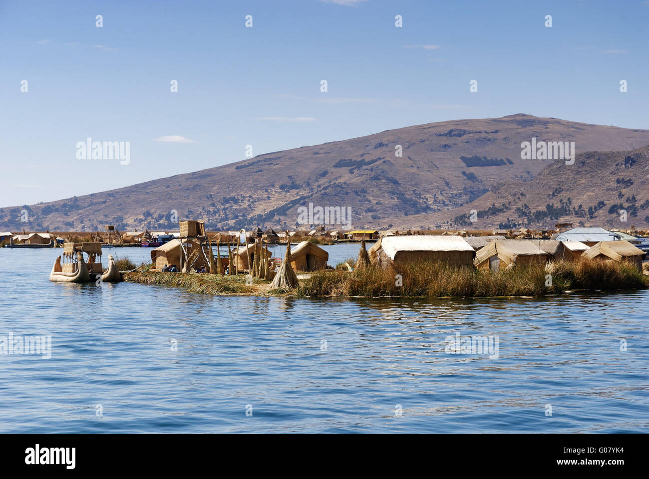 die schwimmenden Inseln der Uros, Titicacasee, Peru Stockfoto