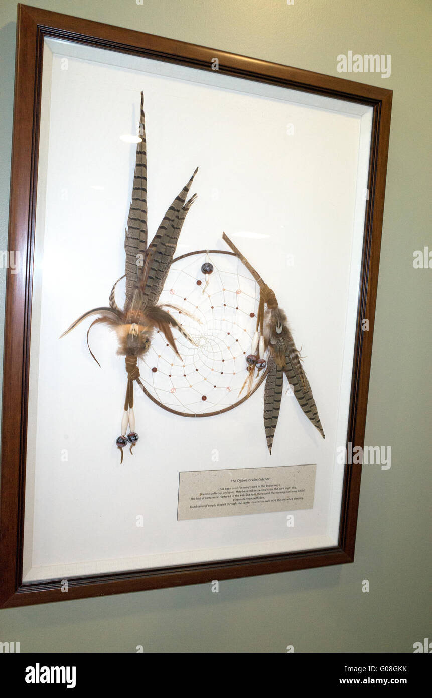 Ojibwe Inder dream Catcher für schlechte Träume zu fangen und damit guten durch Mitte rutschen. Minneapolis Minnesota MN USA Stockfoto