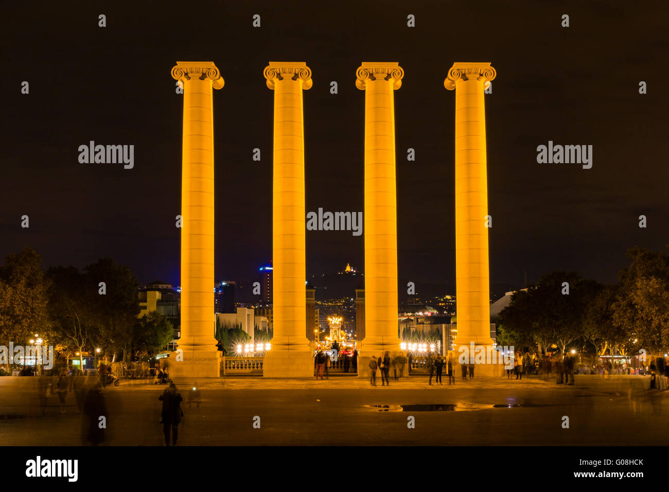 Les Quatre Columnes (die vier Spalten}, Plaça de Josep Puig ich Cadafalch, Barcelona, Katalonien, Spanien Stockfoto