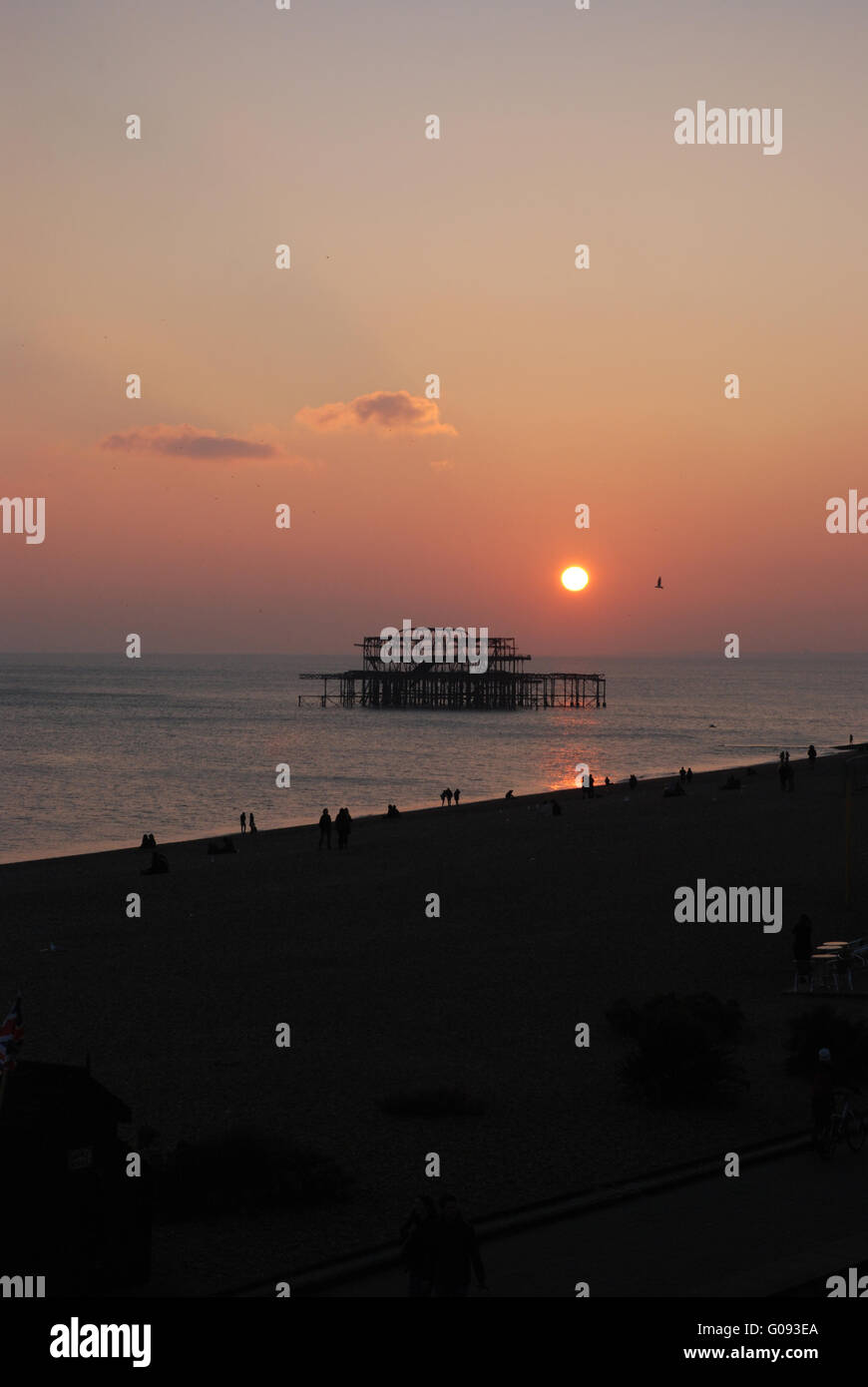 Sonnenuntergang über Westen Pier Brighton Stockfoto