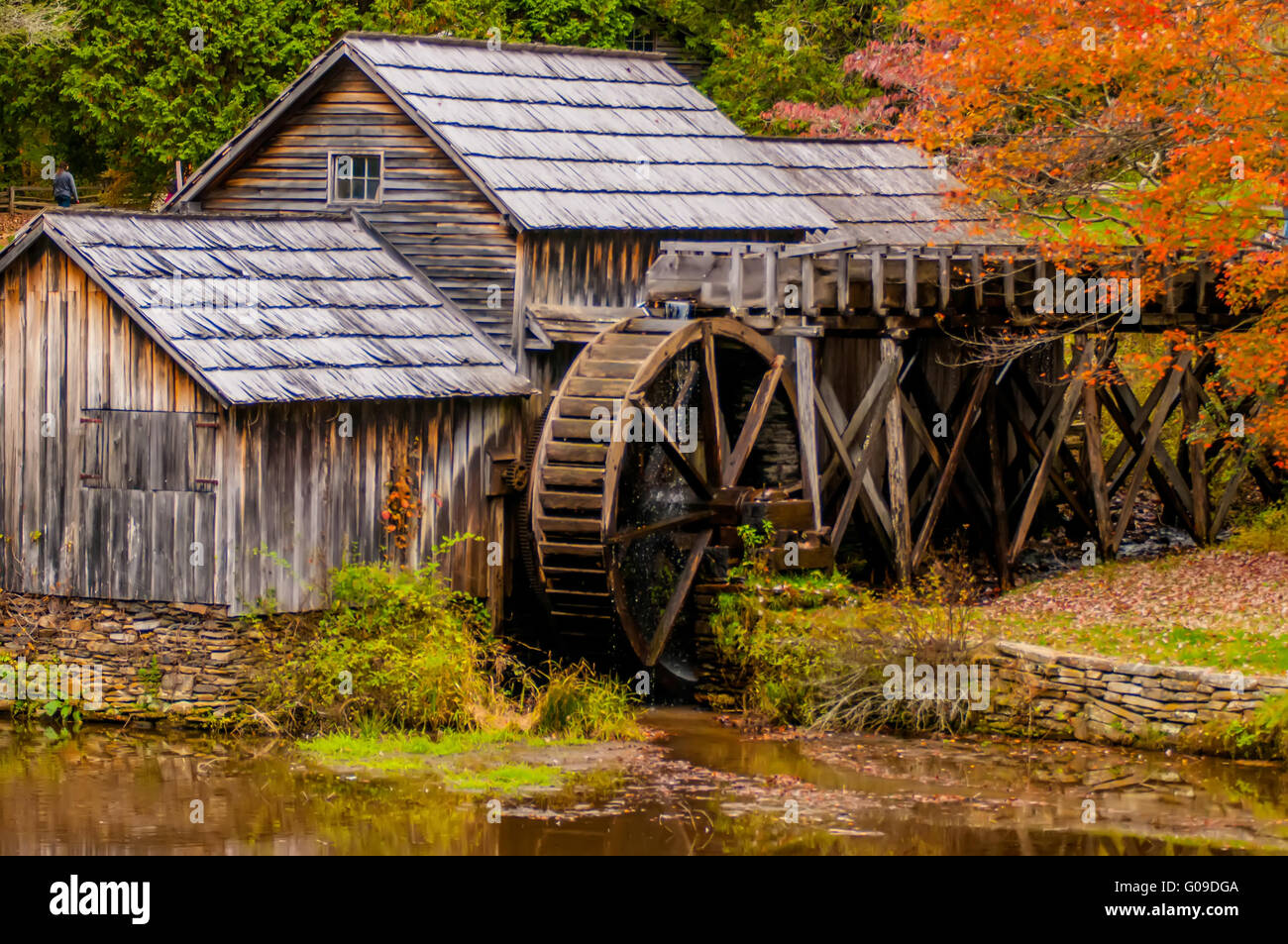 Virginias Mabry Mill auf den Blue Ridge Parkway in der Herbst-Saison Stockfoto