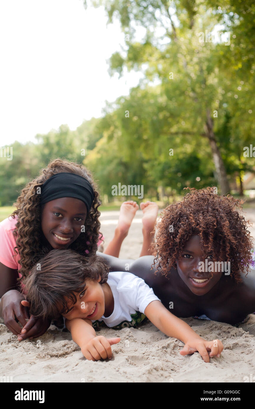 Multi-ethnischen Kinder im Sommer Stockfoto