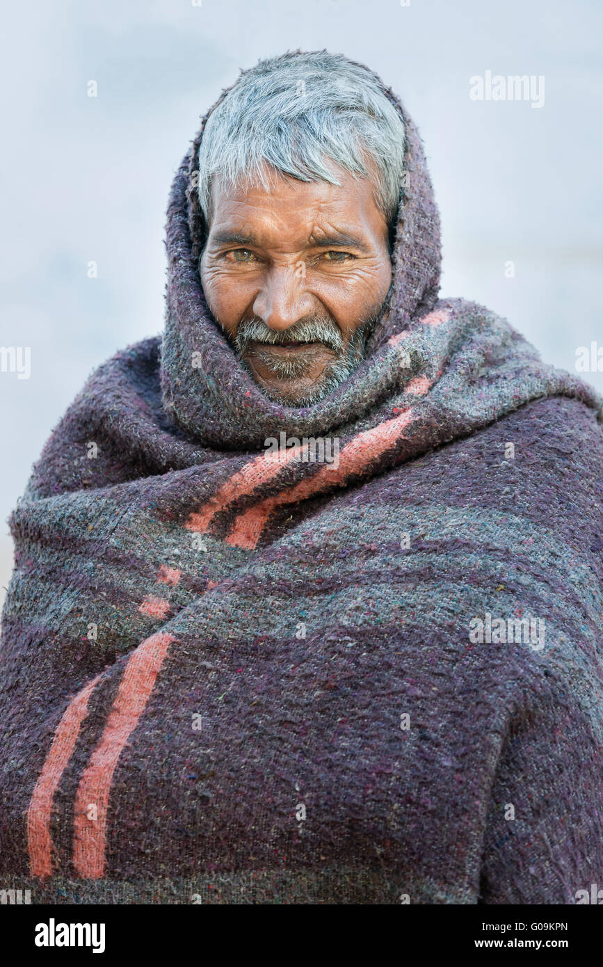 Porträt des Mannes im Dorf Chandelao, Rajasthan Stockfoto