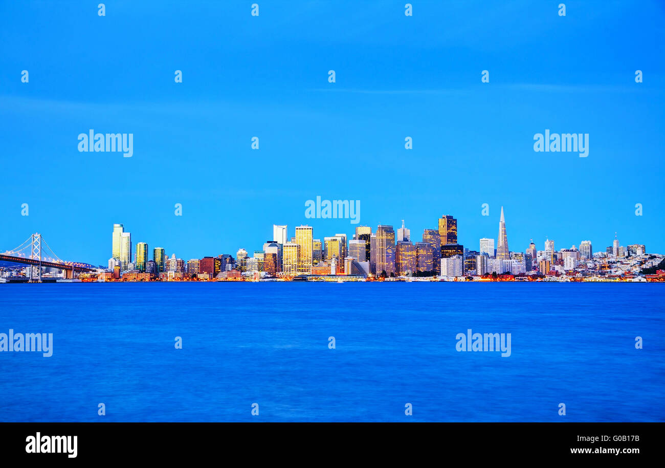 San Francisco Stadtbild von Treasure Island aus gesehen Stockfoto