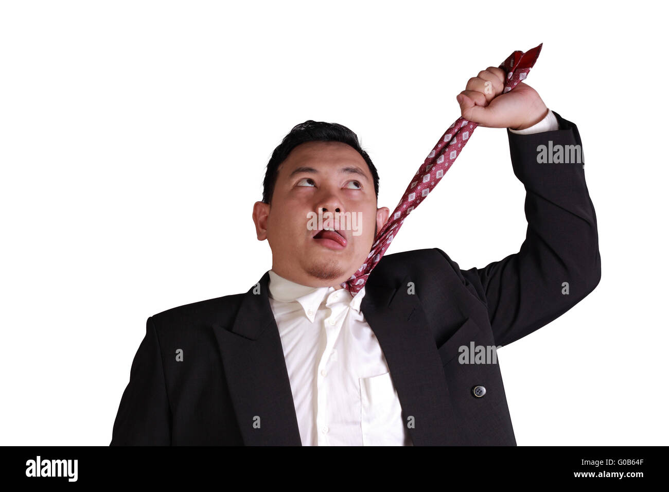 Firmen-Konzept-Image eines gestressten asiatischen Geschäftsmann ziehen seine Krawatte, seinen eigenen Hals isoliert auf weiss zu ersticken Stockfoto