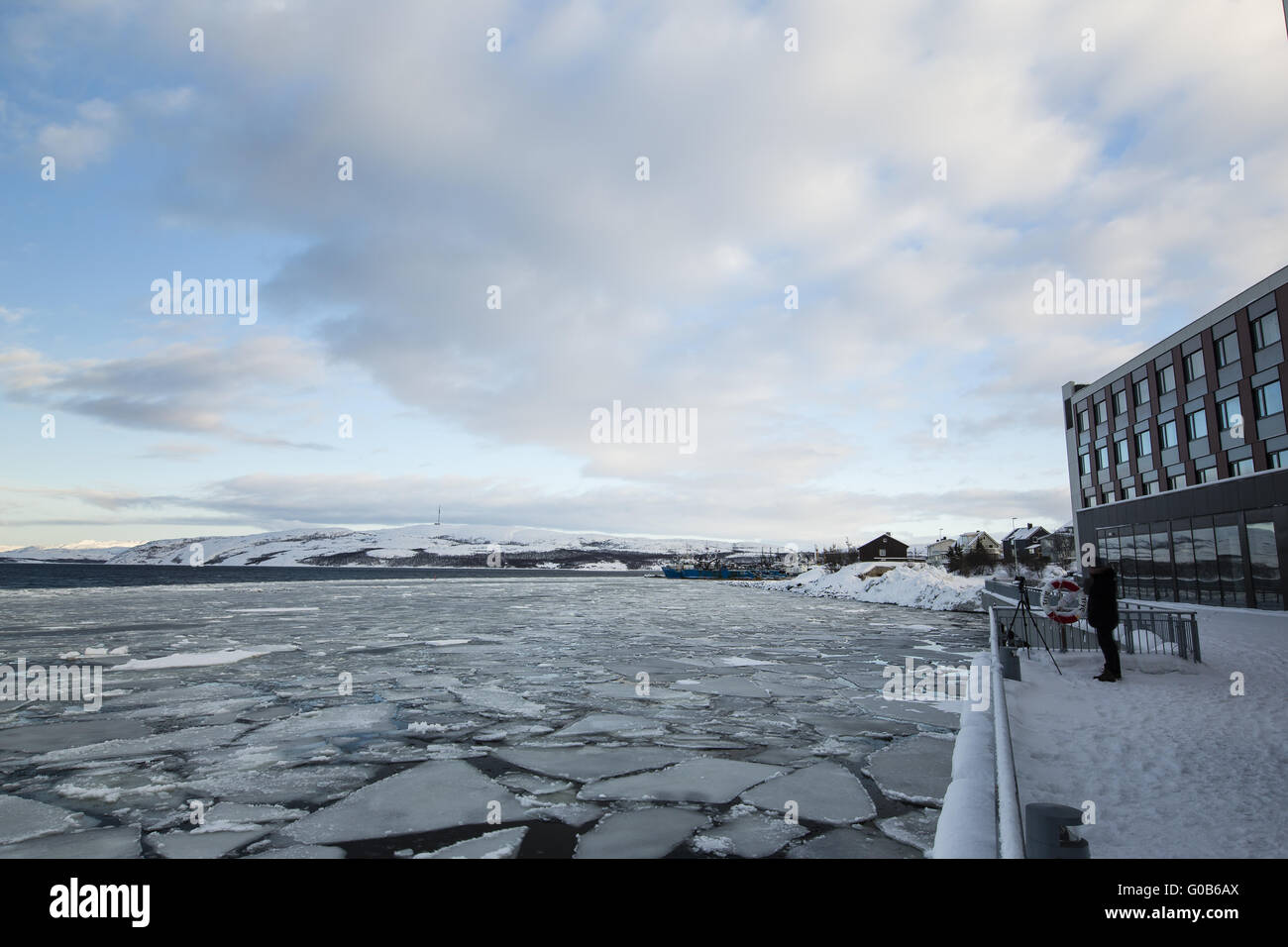 Barentssee vor Kirkenes in Nordnorwegen, Fj Stockfoto