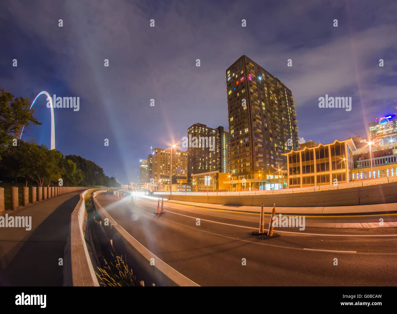 St. Louis Gateway Arch und die Skyline Innenstadt Stockfoto
