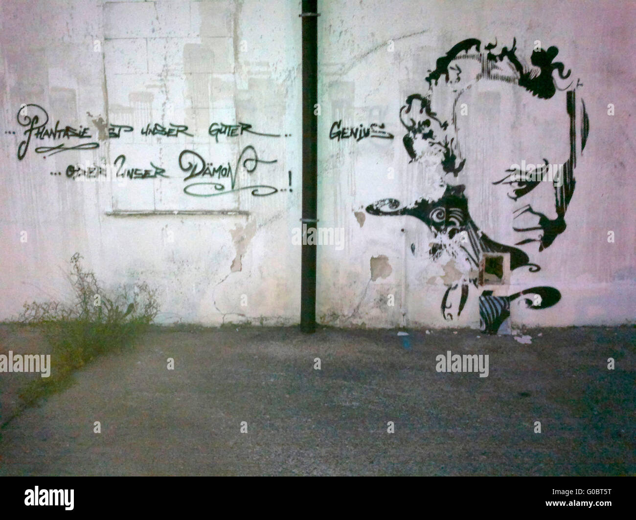 Graffiti Mit Dem Porträt von Immanuel Kant, Berlin. Stockfoto