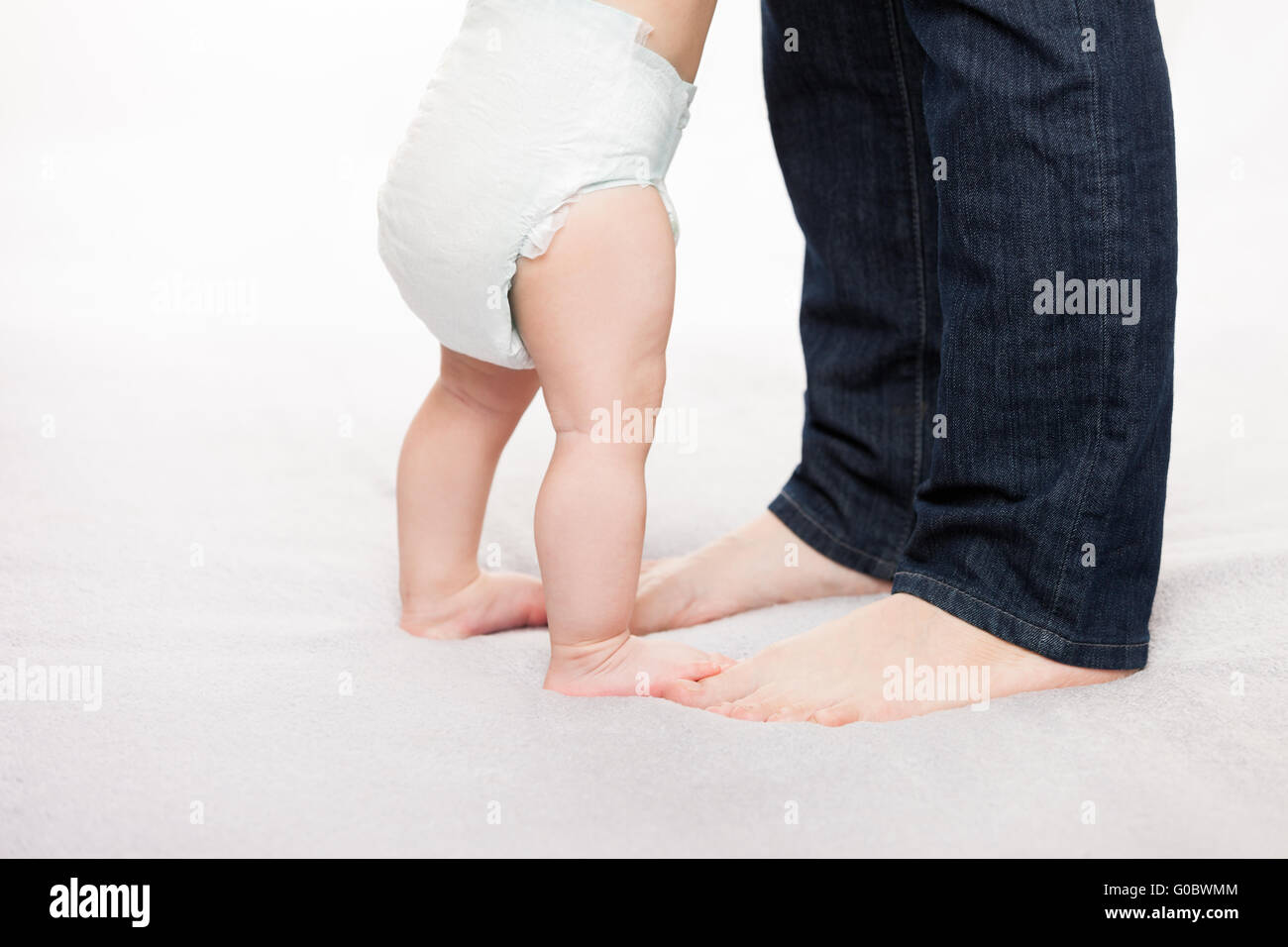 Mutter mit kleinen Jungen Kind zuerst machen Stockfoto