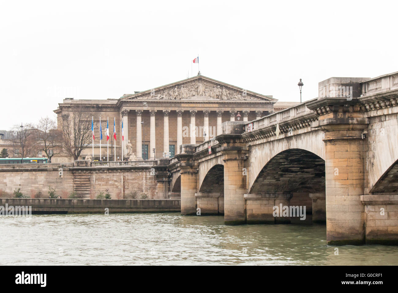 Palais Bourbon, Sitz der französischen Nationalversammlung in Paris, Frankreich. Stockfoto