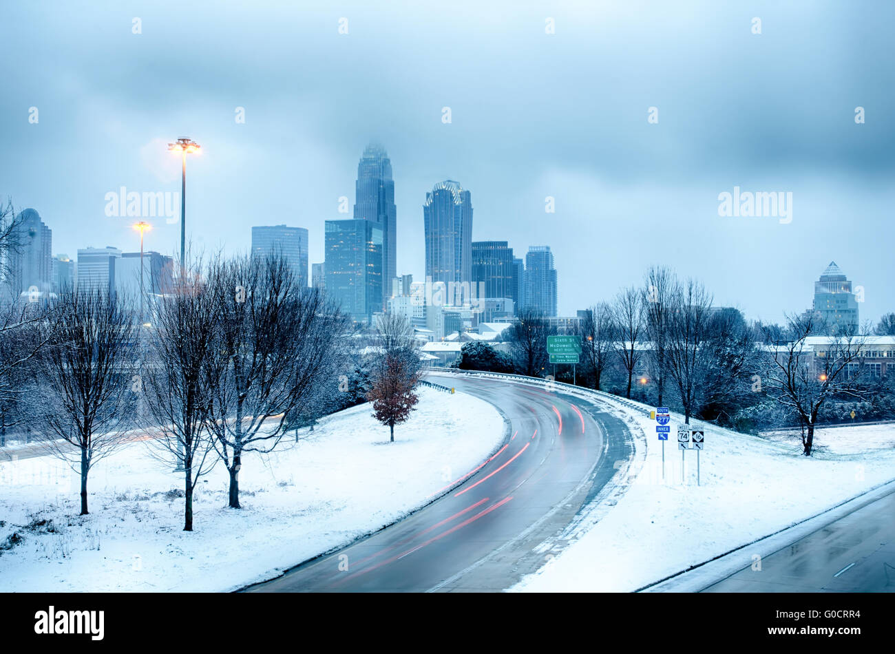 Charlotte North Carolina Stadt nach Schneesturm und Eis Regen Stockfoto