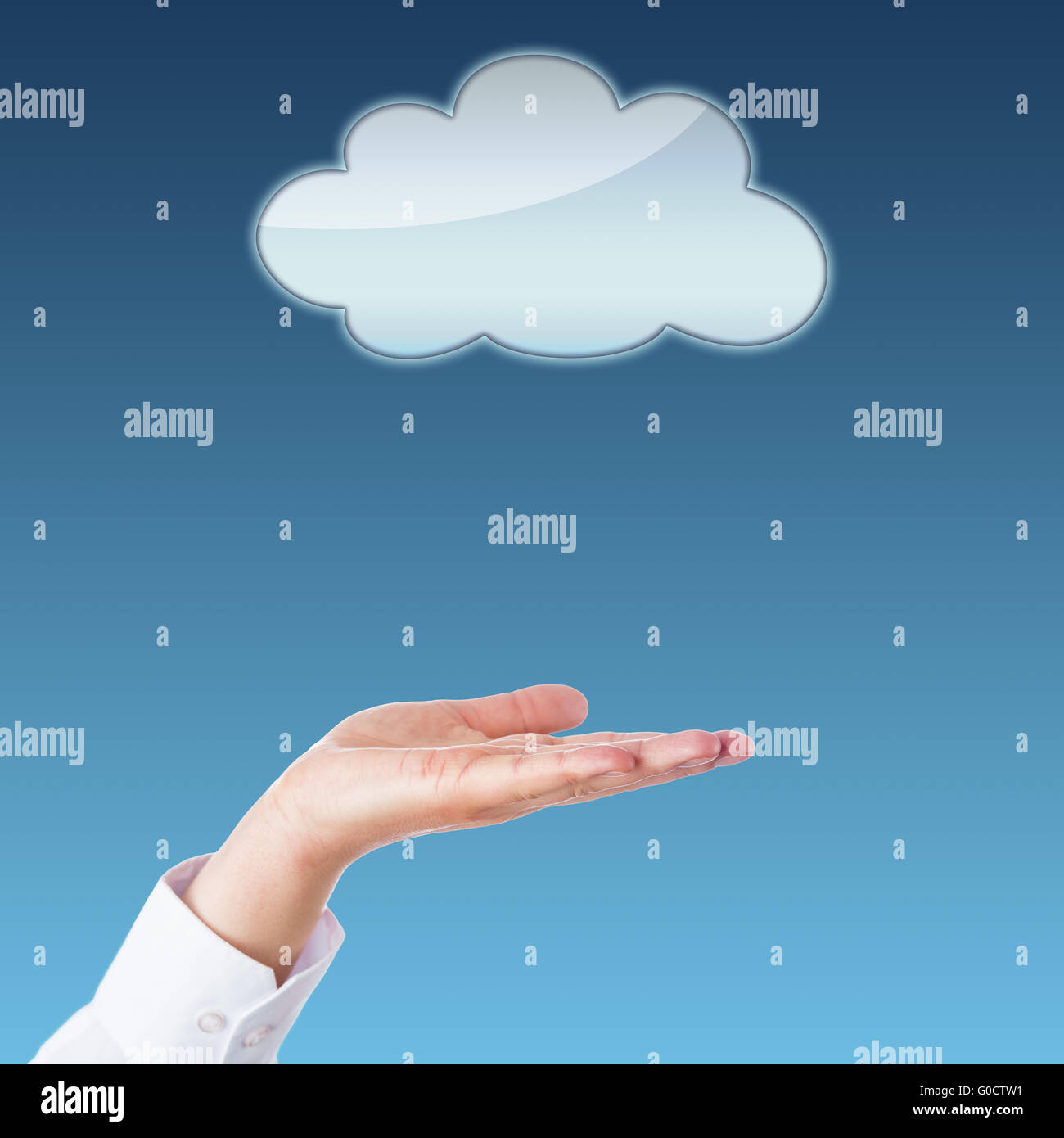 Leere Wolke und offenen Handfläche mit Textfreiraum Stockfoto