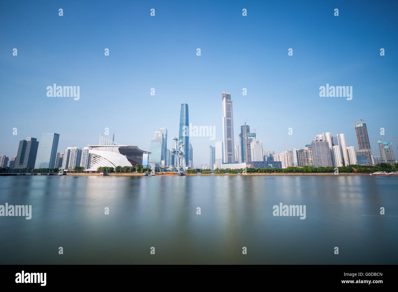 Guangzhou Pearl River Neustadt Skyline tagsüber Stockfoto