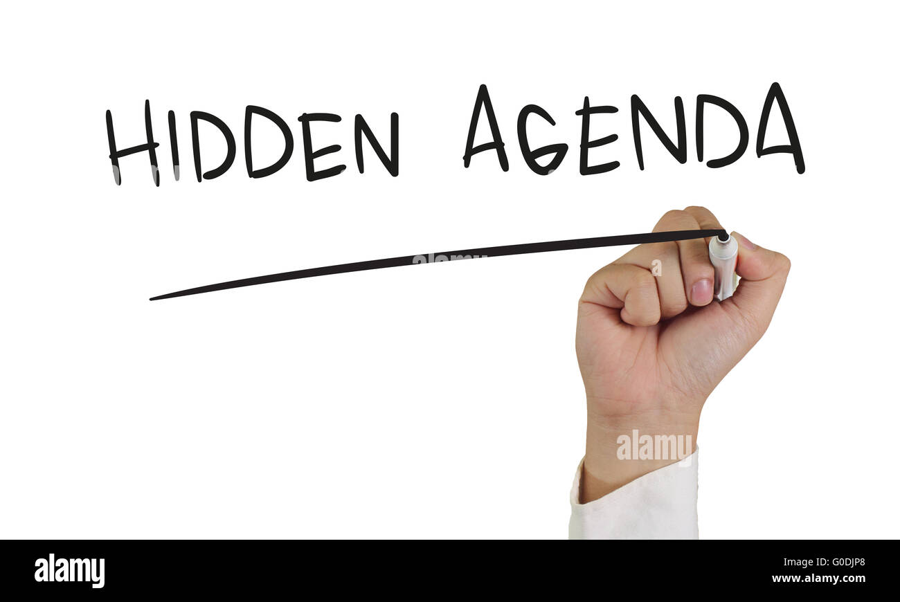 Business Konzept Bild von einer Hand mit Marker und schreiben Hidden Agenda isoliert auf weiss Stockfoto