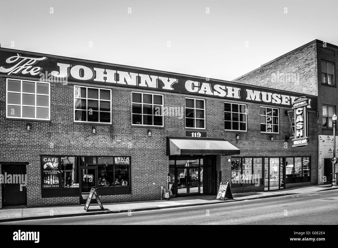 Ein Highlight für Fans, die Johnny-Cash-Museum in Nashville TN befindet sich in einer alten historischen Backsteingebäude im bunten Zentrum von Stockfoto