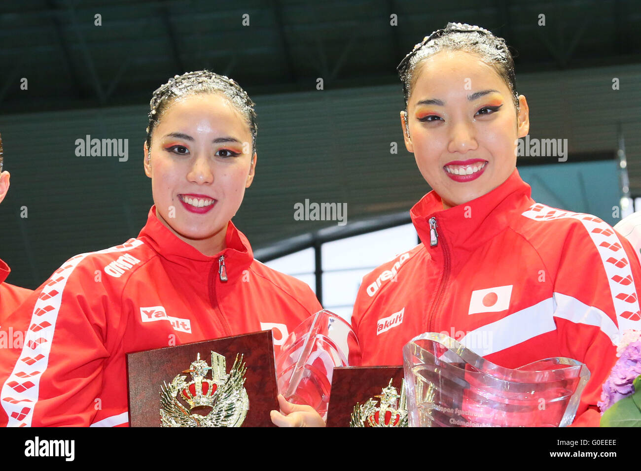 Yukiko Inui & Risako Mitsui (JPN), 1. Mai 2016 - Synchronschwimmen: der 92. Japan synchronisiert Swimming Championships Open 2016 Frauen Duette Preisverleihung am Tatumi International Pool in Tokio, Japan.  (Foto von Yohei Osada/AFLO SPORT) Stockfoto