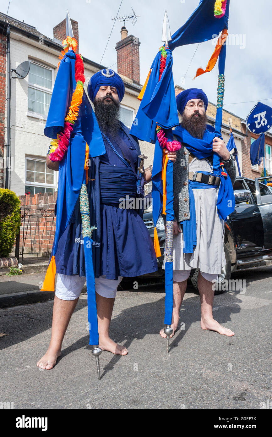 Reading, Berkshire, UK. Sikhs feiern Vaisakhi in Reading, UK. Bildnachweis: D. Callcut / Alamy Live News Stockfoto