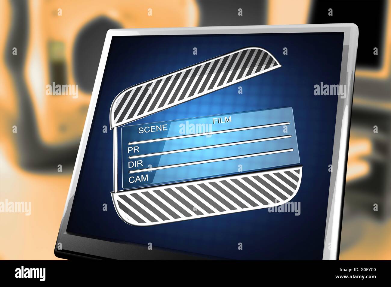 Kino klatscht auf blauem Hintergrund auf monitor Stockfoto