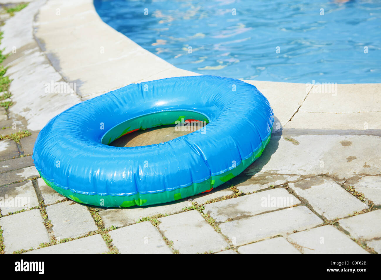 Rettungsring am Swimming pool Stockfoto Rettungsring am Swimming pool Stockfoto