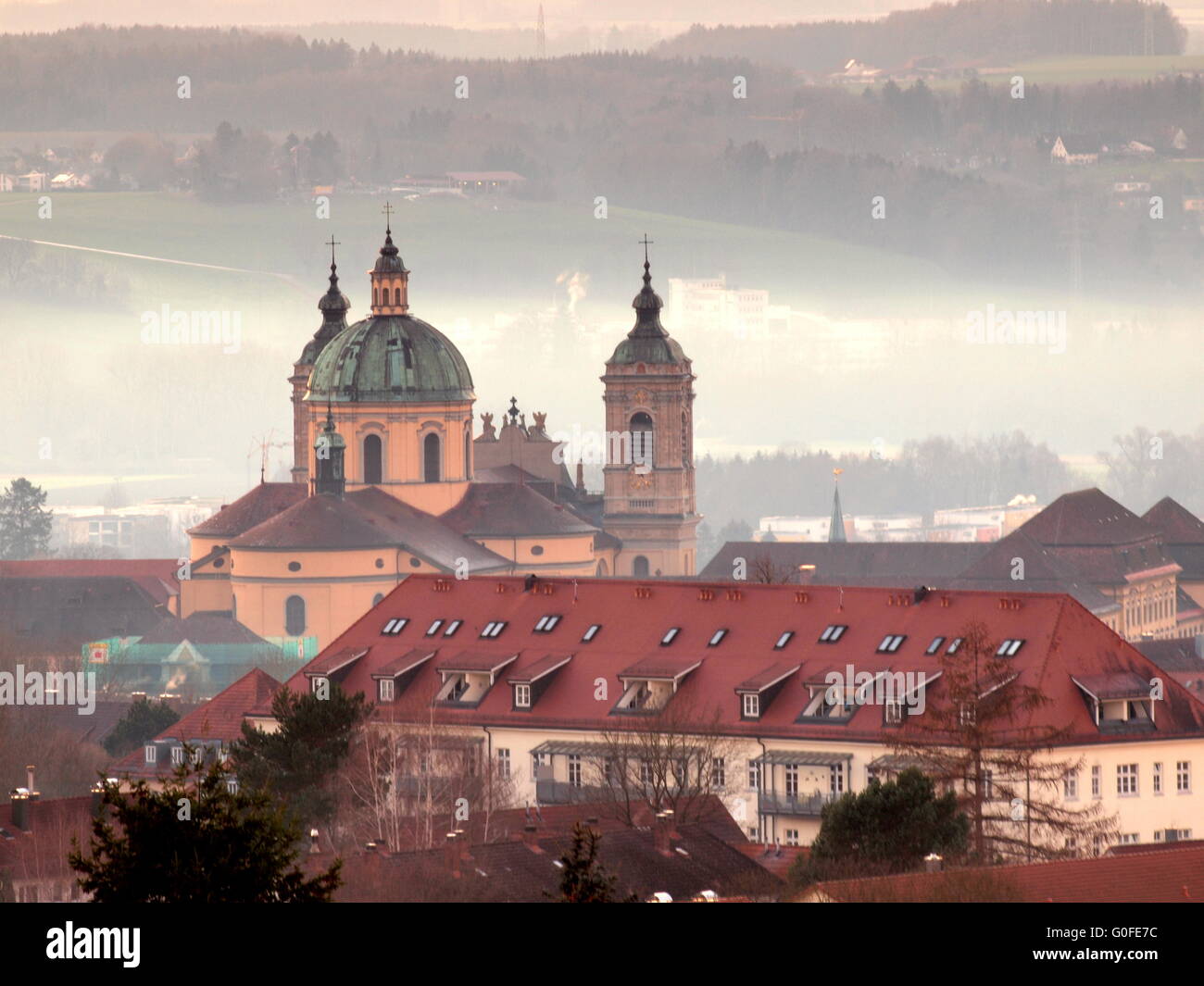 Basilika in Weingarten (Württ.) am Abend Licht und dem Beginn der Nebel Stockfoto