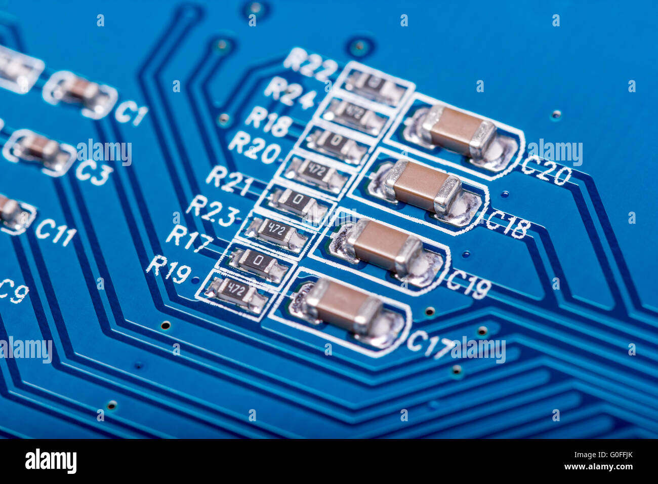 Elektronische Sammlung - Nahaufnahme von Computer-Platine mit radioelements Stockfoto
