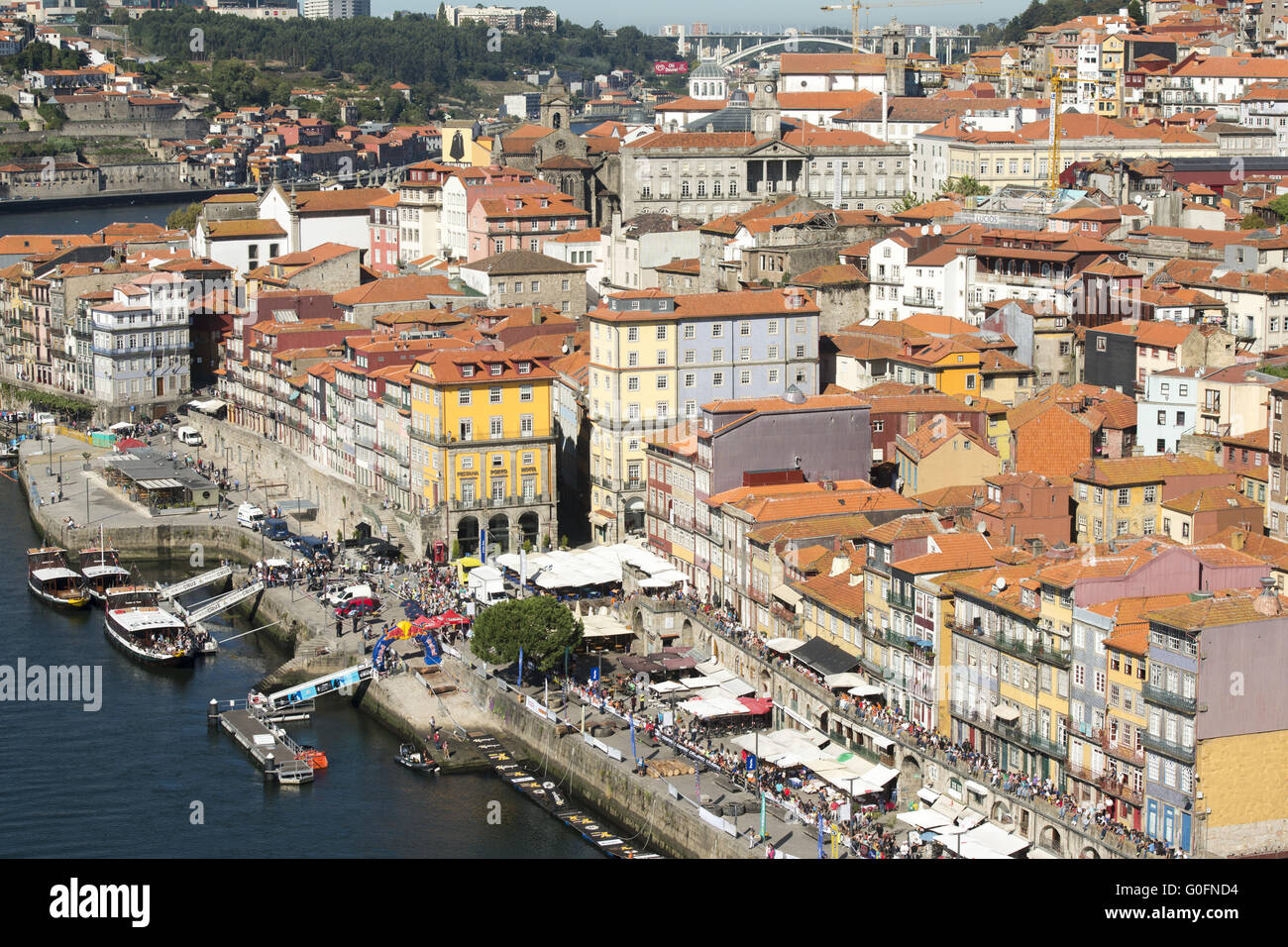 EUROPA PORTUGAL PORTO RIBEIRA ALTE STADT DOURO-FLUSS Stockfoto