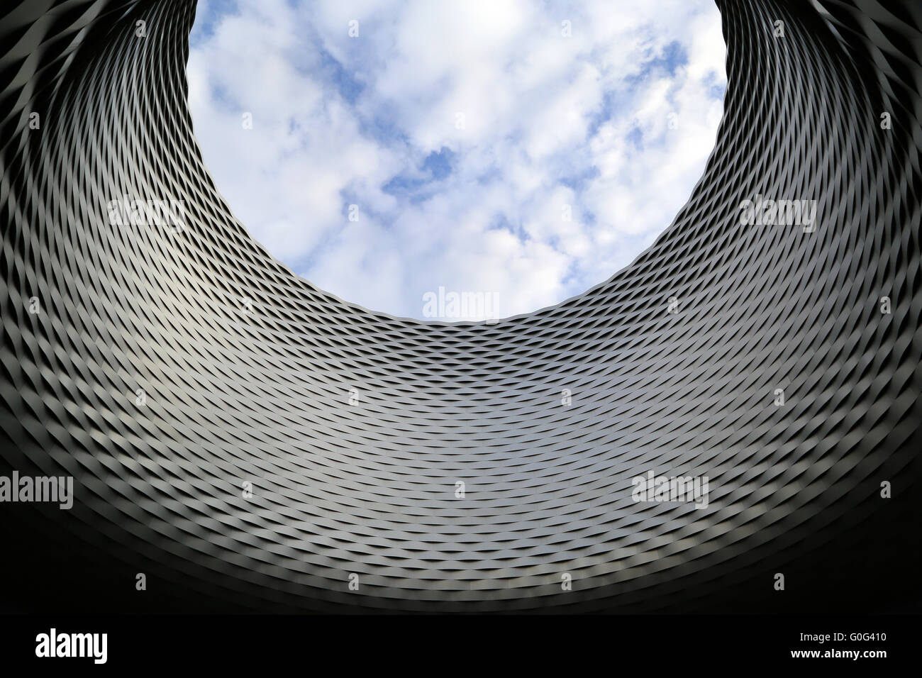 Helle und moderne Architektur in der neuen Halle Messe Basel Stockfoto
