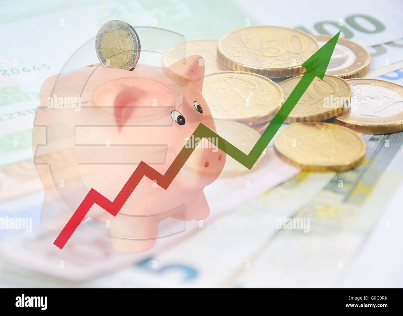 Sparschwein mit grafischen Euro-Münzen und Euro-Schein Stockfoto