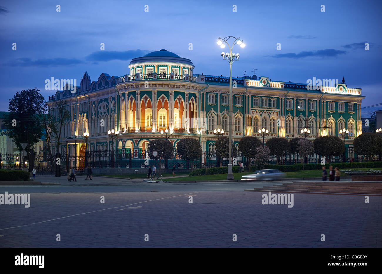 Nacht Schuss von Haus Sewastjanow, Ekaterinburg Stockfoto