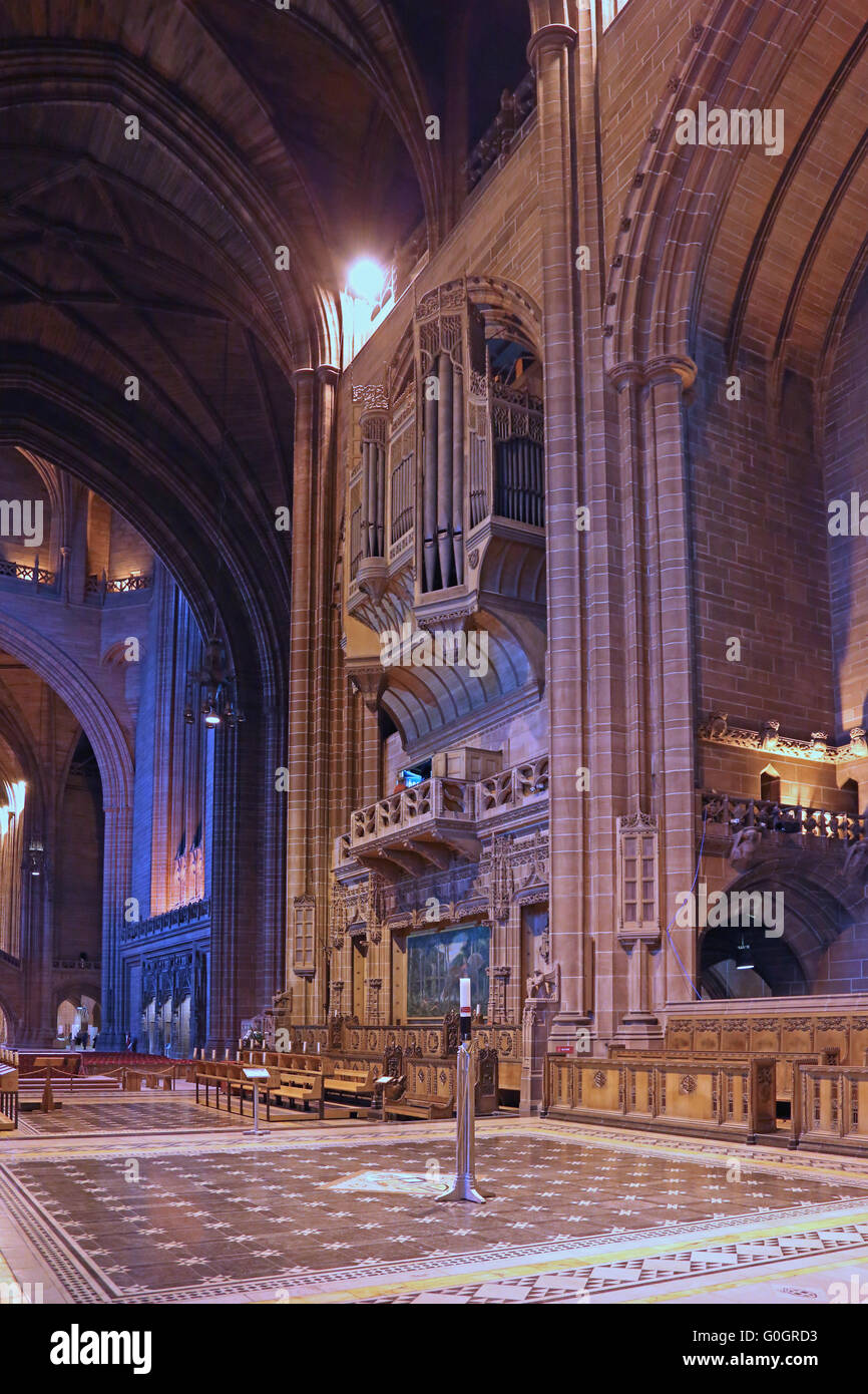 Das Innere des Liverpool Anglican Cathedral, zeigt das Henry Willis Organ, das größte in Großbritannien Stockfoto